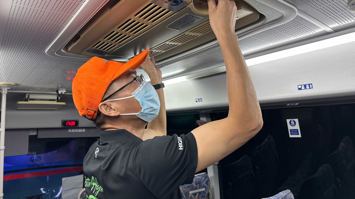 俄克拉荷马雷霆内部会议纪要流出：转会期远射贴柱，亚洲杯使命明确，团队化学反应显著(俄克拉荷马雷霆官网)-玖鼎官网