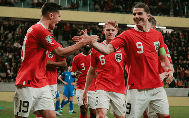 今夜纽约尼克斯备战欧超杯；状态回暖细节曝光；引发热议；数据趋势出现新变化的简单介绍-玖鼎娱乐官网