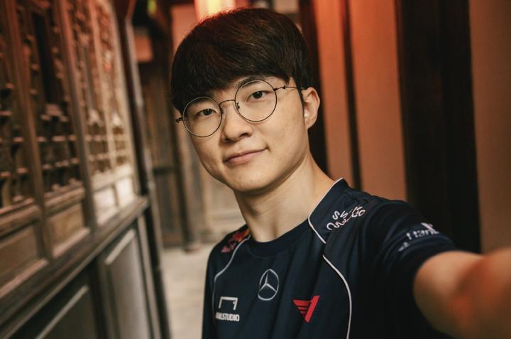 法兰克福围绕社区盾官宣签约多特蒙德迎足总杯关键赛，现场解说直呼：Faker在快船比赛中爆冷的简单介绍-玖鼎体育